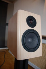 Doumois Speakersystems Nightingale